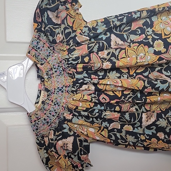 Adorable Le' Za Me girls 4T multi colored dress. - Picture 2 of 8